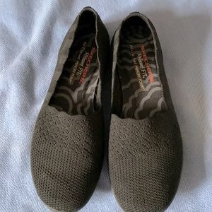 Skechers relaxed, fit air cooled, memory, foam knit sneakers